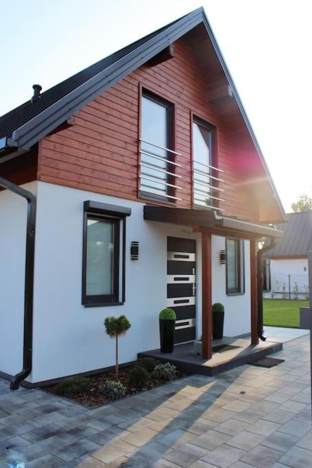 Caloroczny Hampton Lubniewice, Jezioro, Jacuzzi Villa Lubniewice